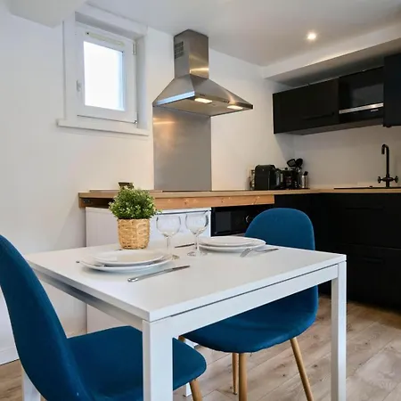 Hypercentre Gares - Small