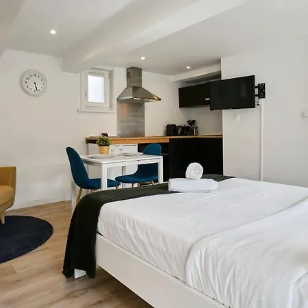 Hypercentre Gares - Small Lille