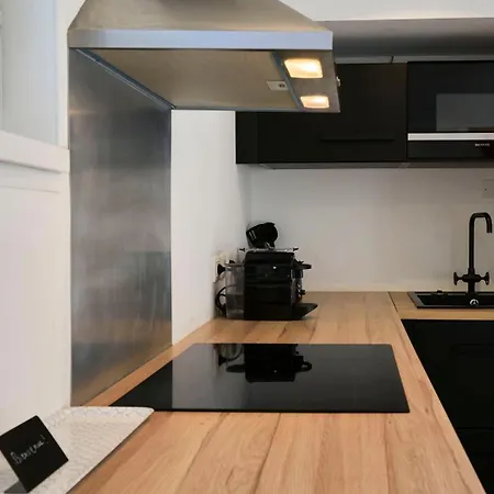 Hypercentre Gares - Small * Lille